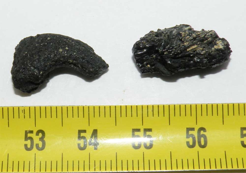https://www.nuggetsfactory.com/EURO/meteorite/Irghizite/19%20Irghizite%20a.jpg