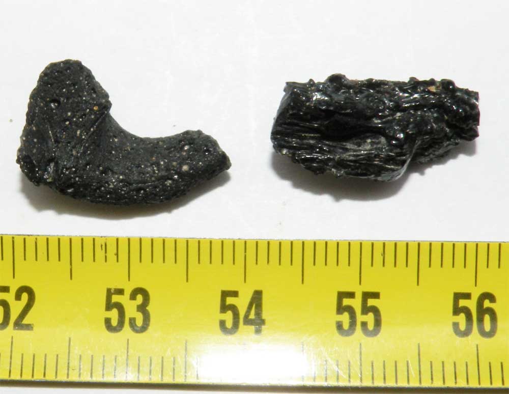 https://www.nuggetsfactory.com/EURO/meteorite/Irghizite/19%20Irghizite.jpg