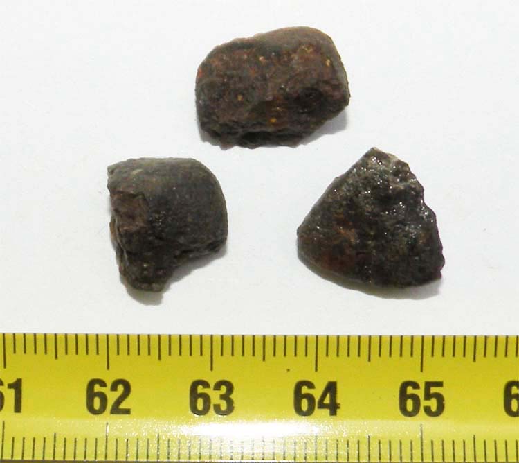 https://www.nuggetsfactory.com/EURO/meteorite/SAU%20001/3%20SAU%20001%20.jpg