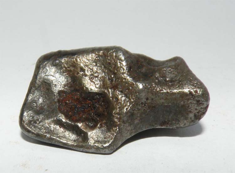 https://www.nuggetsfactory.com/EURO/meteorite/sikhote%20alin/144%20sikhote%20alin%20b.jpg